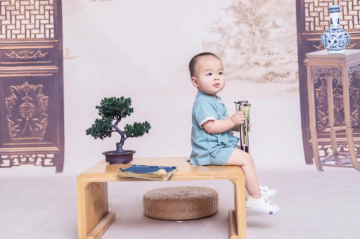 攀枝花蜡笔小新美伢怀孕